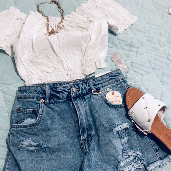 White eyelet crop top - Picture 3 of 5